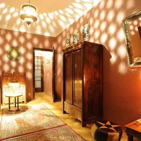 Hostel Deco
