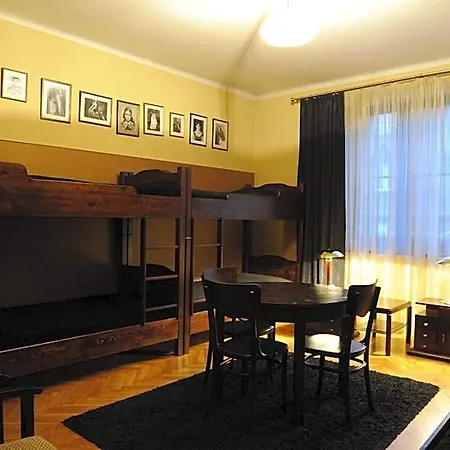 Deco Hostel Krakov