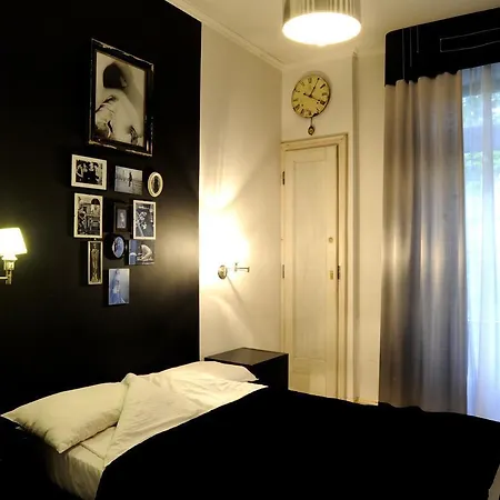 Deco Hostal Cracovia