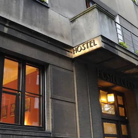 Hostal Deco *